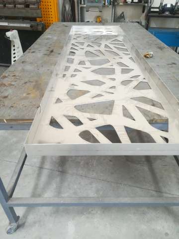 Metal screens